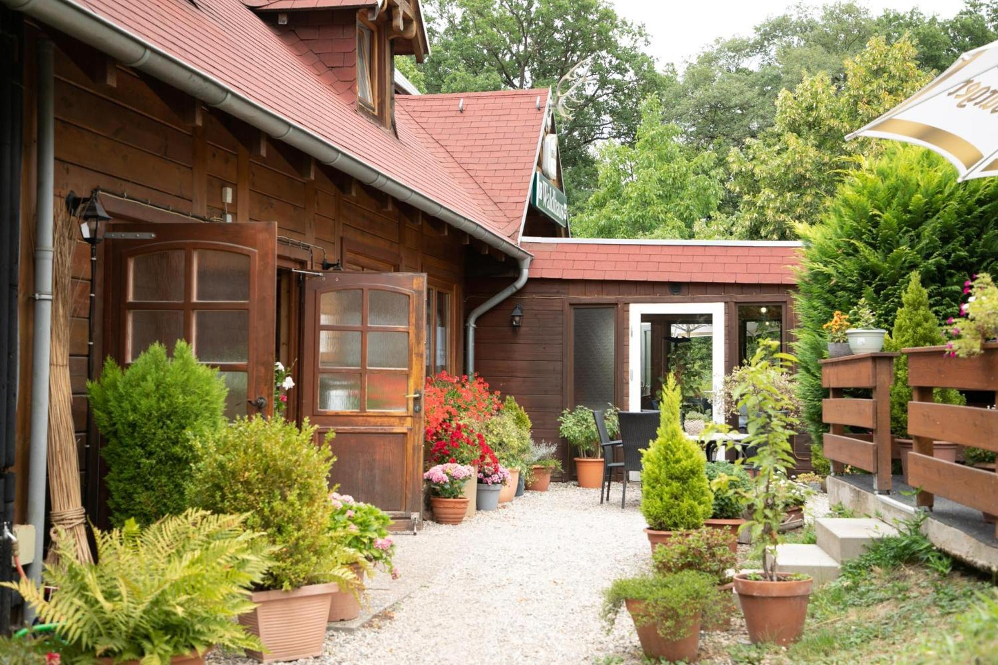 Waldhaus Lahnstein Hotel Exterior photo
